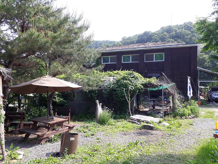 야생초마을아미골 캠핑장 사진