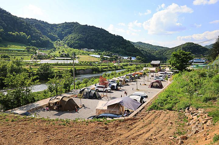 동지화캠핑장 캠핑장 사진