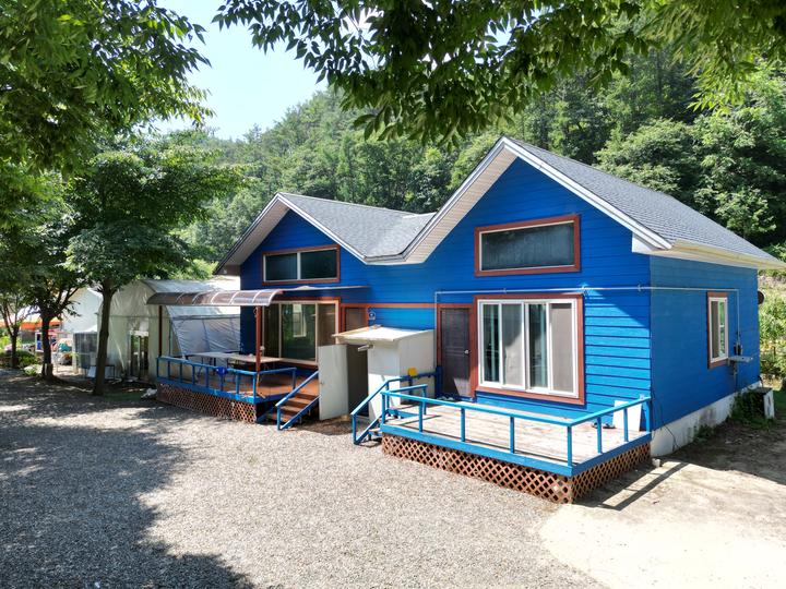 솔밭체육공원오토캠핑장 캠핑장 사진