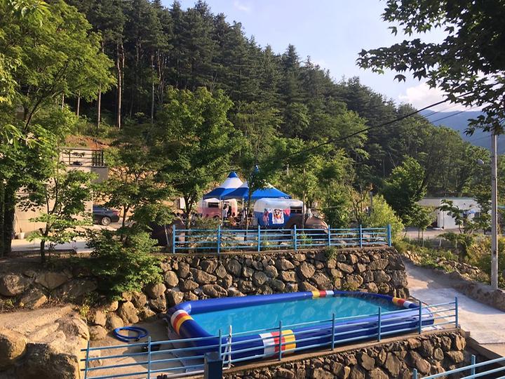 진틀펜션캠핑장 캠핑장 사진