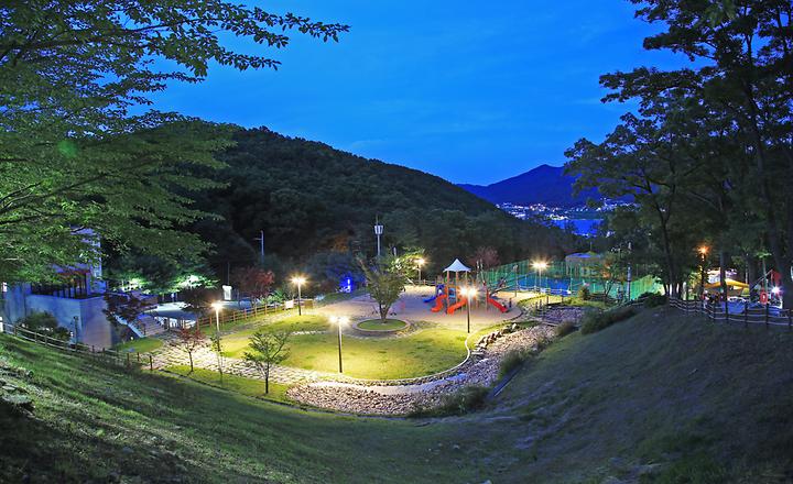 덕산국민여가캠핑장 캠핑장 사진