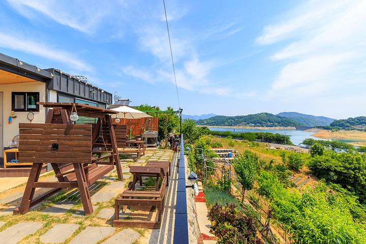 황매산 문워크 카라반 펜션 캠핑 캠핑장 사진
