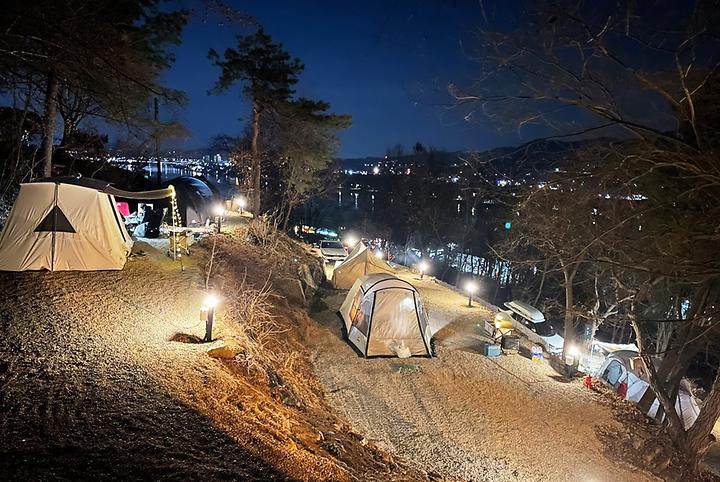 약수동산 캠핑장 사진